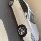 للبيع لكزس ES350 ابيض لؤلؤي 2011