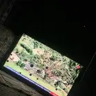 شاشه تلفزيون تقريبا40 بوصه