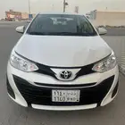 ياريس 2020 ماشي 67000 بدي وكالة