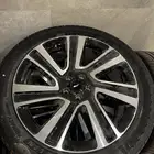 جنوط رنج روفر كلاسيك بكفراتها ( جديده )