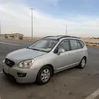 كيا كارنس 2008