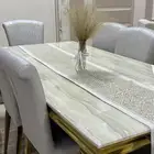 طاولة طعام للبيع