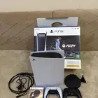 سوني 5مع يدين وسيدي وأغراضه كامله