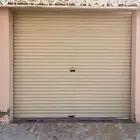 باب رول للبيع وعدد 2 باب حديد