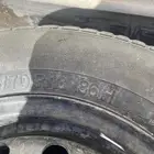 جنط مع كفار نضيفه عل اسوم