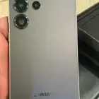 جلكسي 25 الترا 256 أسود كالجديد وهونر v3 عودي 512 نظيف جدا