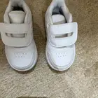 شوز بناتي اديداس