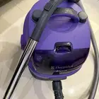 مكنسه كهربائيه