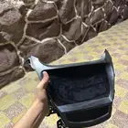 شاشة تركب على جميع السيارات وفيه يتيوب ونت فلكس وفيه تحميل