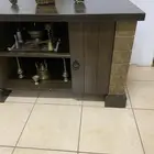 طاولة تلفزيون وعربة تقديم للبيع