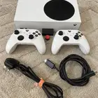 اكس بوكس سيريس اس نضيف جدا  معا يدين