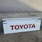 باب صندوق هايلكس اصلي وصدام خلفي مخرم له حساسات