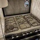 فرن وثلاجه للبيع