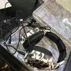 سماعه جديده ونضيفه مافيها اي شي ولا استعملتها