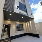 للبيع شقه ارضيه وسط الخدمات بخميس مشيط والسعر 550 الف