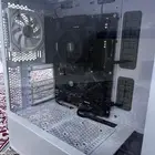 قطع بي سي للبيع