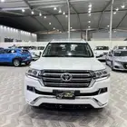 تويوتا لاندكروزر جي اكس ار 2018 فل كامل سعودي ماشي 45 الف