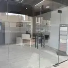 للتقبيل مكتب كامل لجميع اثاثه بالعليا