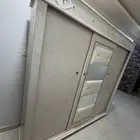 دولاب ملابس