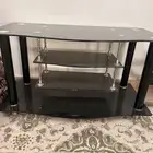طاولة شاشة و مدخلين بسعر رمزي