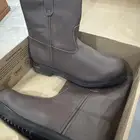 سفتي شوز ريد وينق