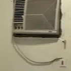 مكيفات وطاوله مكتب ومرايه وطاوله تلفزيون مك