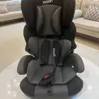 كرسي أطفال سيارة