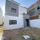 فيلا للبيع في مشارف مساحة 360 م مستخدمة لقطة