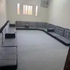 كنب ارضي مع موكيت 1000ريال وقابل للتفاوض