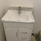 مغسلة يدين للبيع