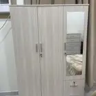 دولاب شبه جديد