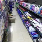 محل كامل مع جميع اغرضه للبيع