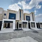 للبيع شقق تمليك أرضي 6غرف بمدخل سياره على شارع 30متر خ مشيط