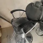 كراسي حلاقة وتجميل في بيشة