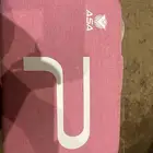 شنطة سوني جديده غير مستخدمه إلا مره واحده فقط ناعمه مخمل