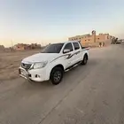 للبيع تويوتا هايلكس 2014