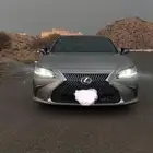 ليكزس2019 للبيع