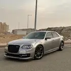 كرايزلر srt8 مخزن قمة في النظافة