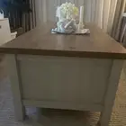 طاوله ل البيع من هوم سنتر السعر 300 قابل ل التفاوض