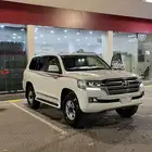 لاندكروزر 2016 ممشاه 382 الف مكيف ونص ثلاجة بحريني عليه ت ب