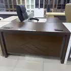 مكتب جديد 4 ألوان كلا مقاسات في موجود - اثاث المكتبي