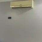 مكيفات أسبلت العدد سبعه شغالات علي الشرط