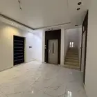 للبيع شقه دور ثانى مصعد جاهز من 340 الف بالمحاله ابها