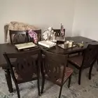 للبيع طاولة طعام