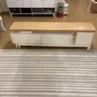 طاولة تلفزيون