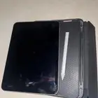 ايباد الجيل العاشر نظييف معه كرتونه وقلم وكفر