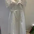 فستان ابيض