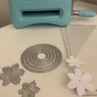 اله قص ورق يدوي