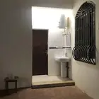 غرفة للإيجار الشهري