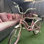 سيكل بناتي حالة جيدة السعر 100